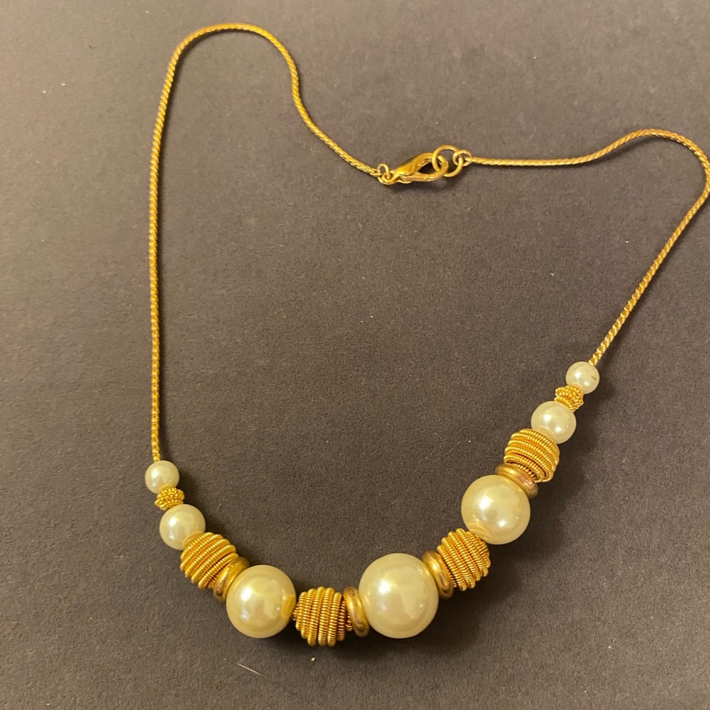 Gold and Pearl Beaded Statement Necklace - Women Jewelry - Picture 4 of 7
